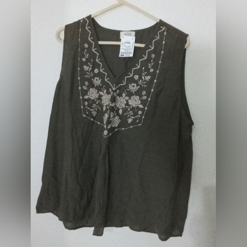 Perch Women's Blouse Dark Green 💚🍏
